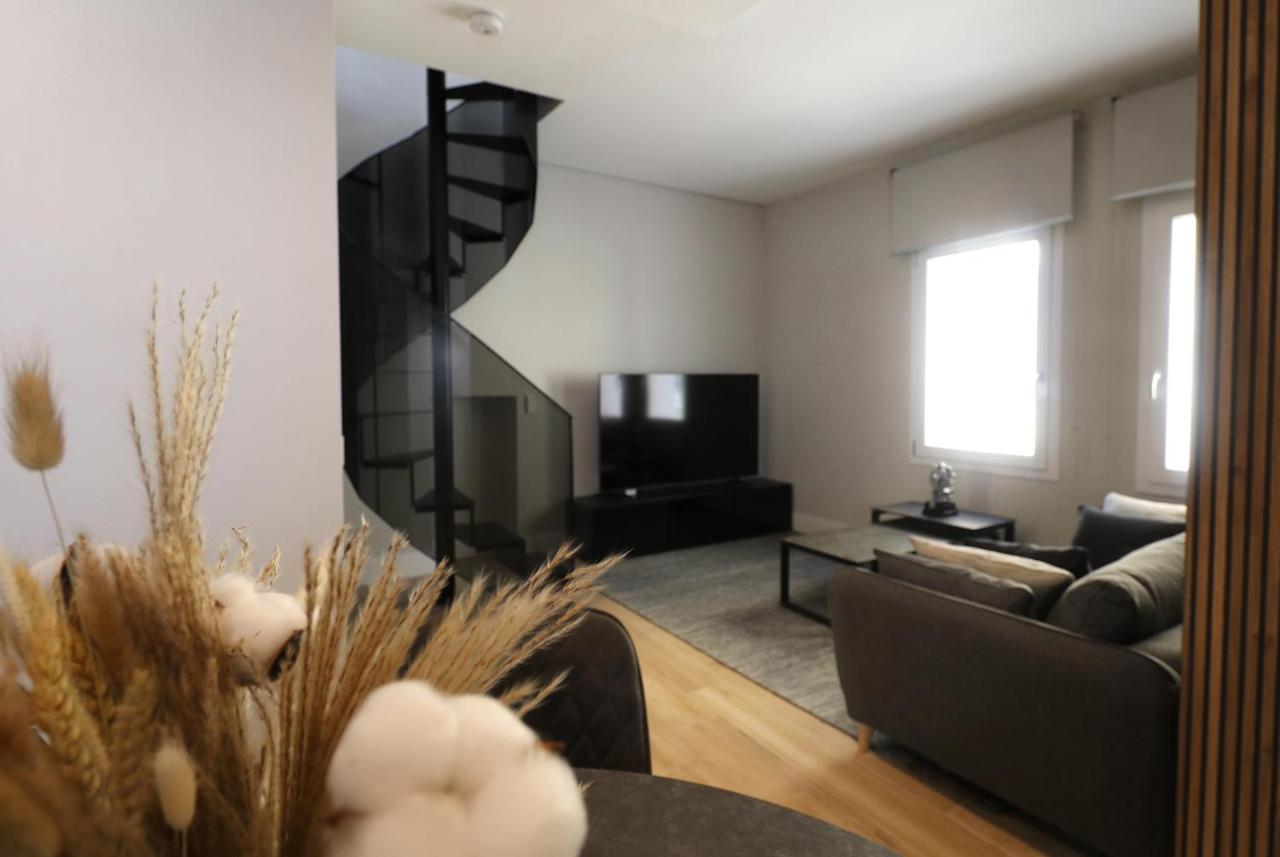 Luxurious Big Townhouse - Large Terrace - Historical Centre - Highest Quality - Fully Equipped - Renovated Appartement Olbia